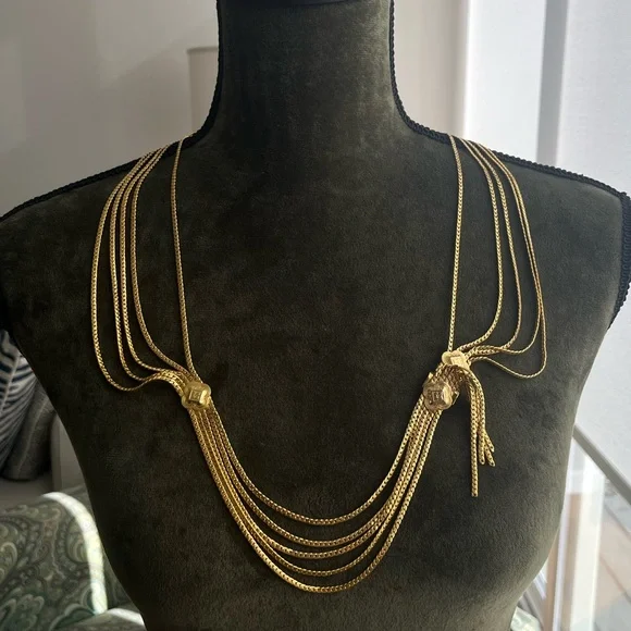 Vintage Christian Dior five-Stranded Gold Chain Waist Belt Necklace Rare Find Christian Dior Vintage Five 5 Strands Plum Blossom Swag  main image 4